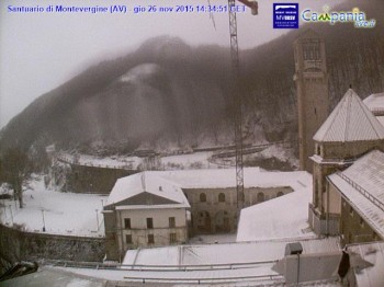 Maltempo Campania: neve fino ai 1000 metri, quota in calo nelle prossime ore [FOTO]