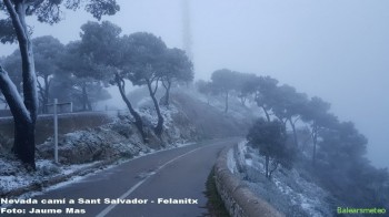 Ondata di Freddo colpisce l'Europa: Neve fino alle Baleari e Ibiza [VIDEO E FOTO]